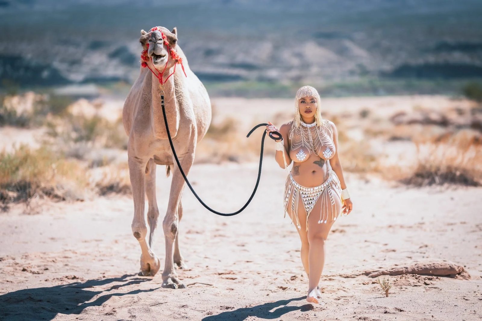 Boudoir editorial portrait, Las Vegas desert